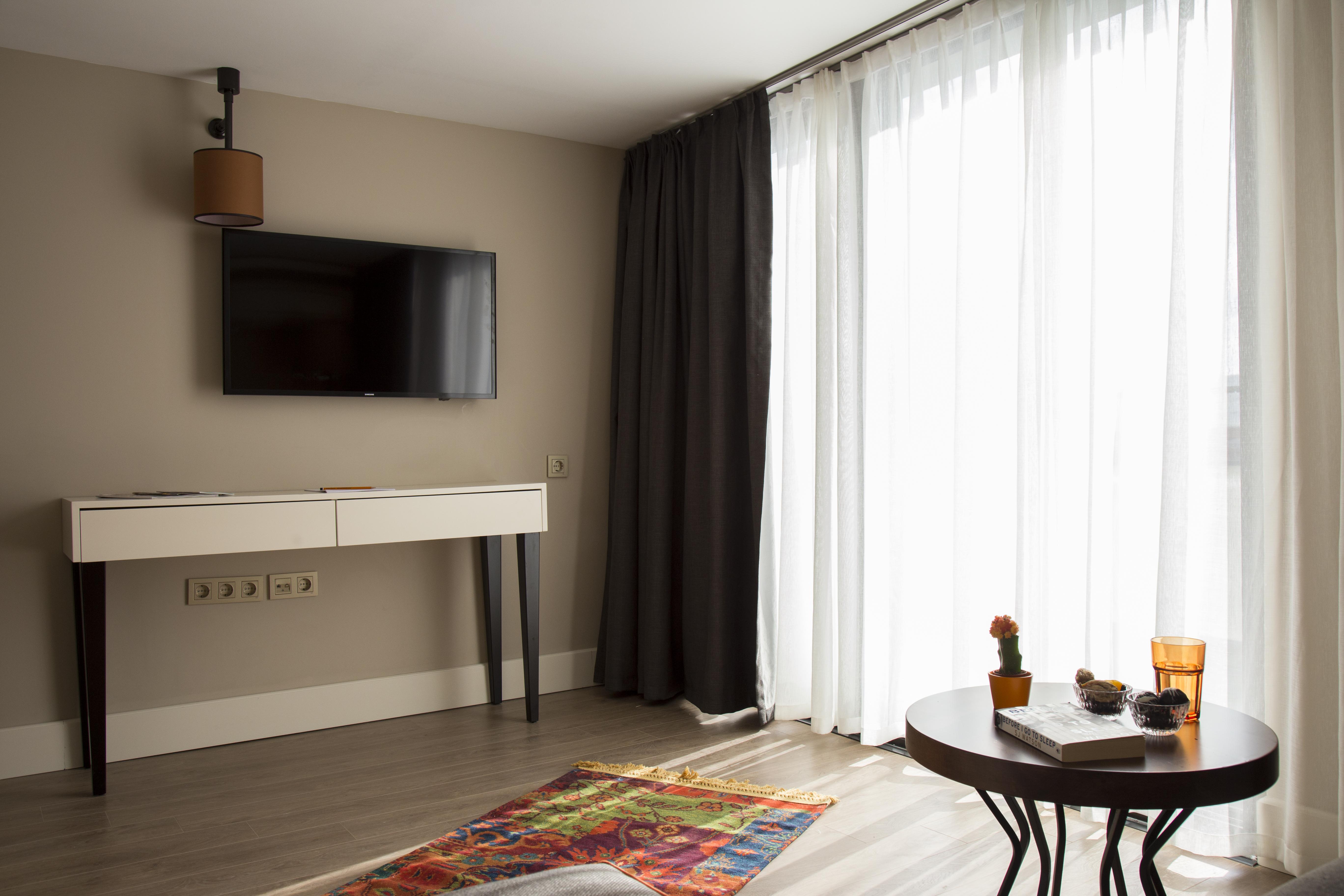 Sparkle Hotel — Photos 2